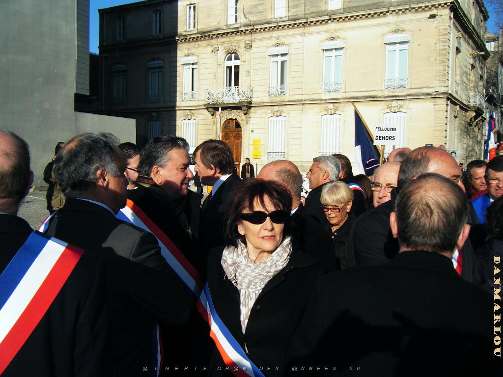 2012 03 10 NIMES MANIF CONTRE COLLOQUE DU FLN (139) PAR CP.JPG